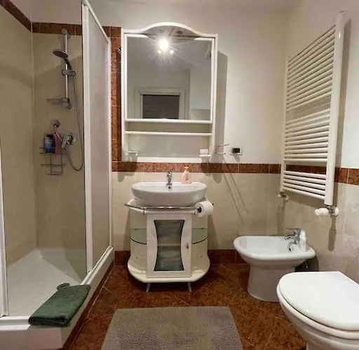 Cozy Flat Piazza Vescovio Rom